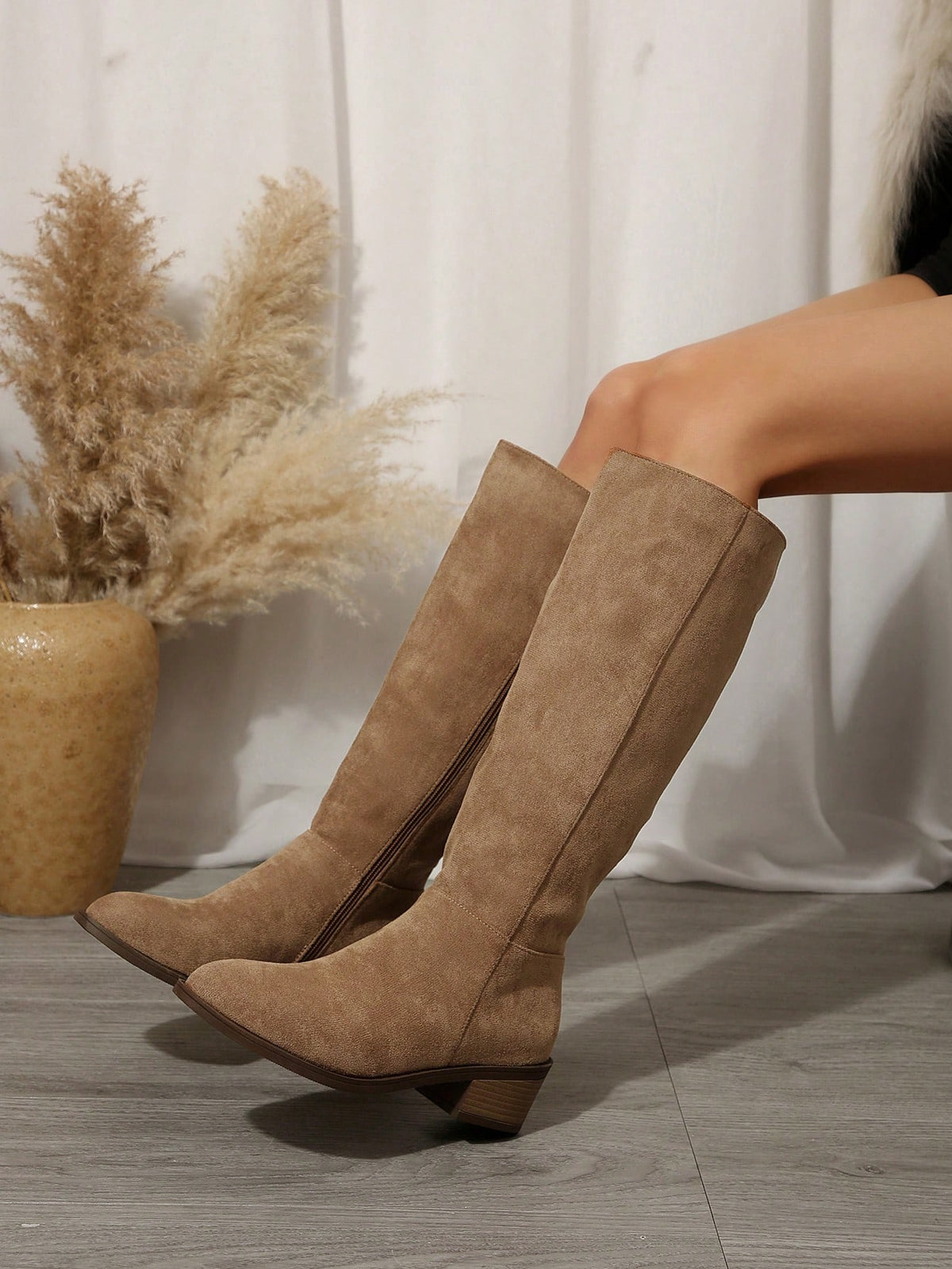 Women's Suede Knee-High Boots With Side Zipper And Chunky Heel